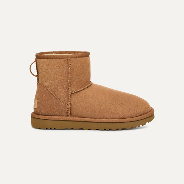 UGG Classic Mini II